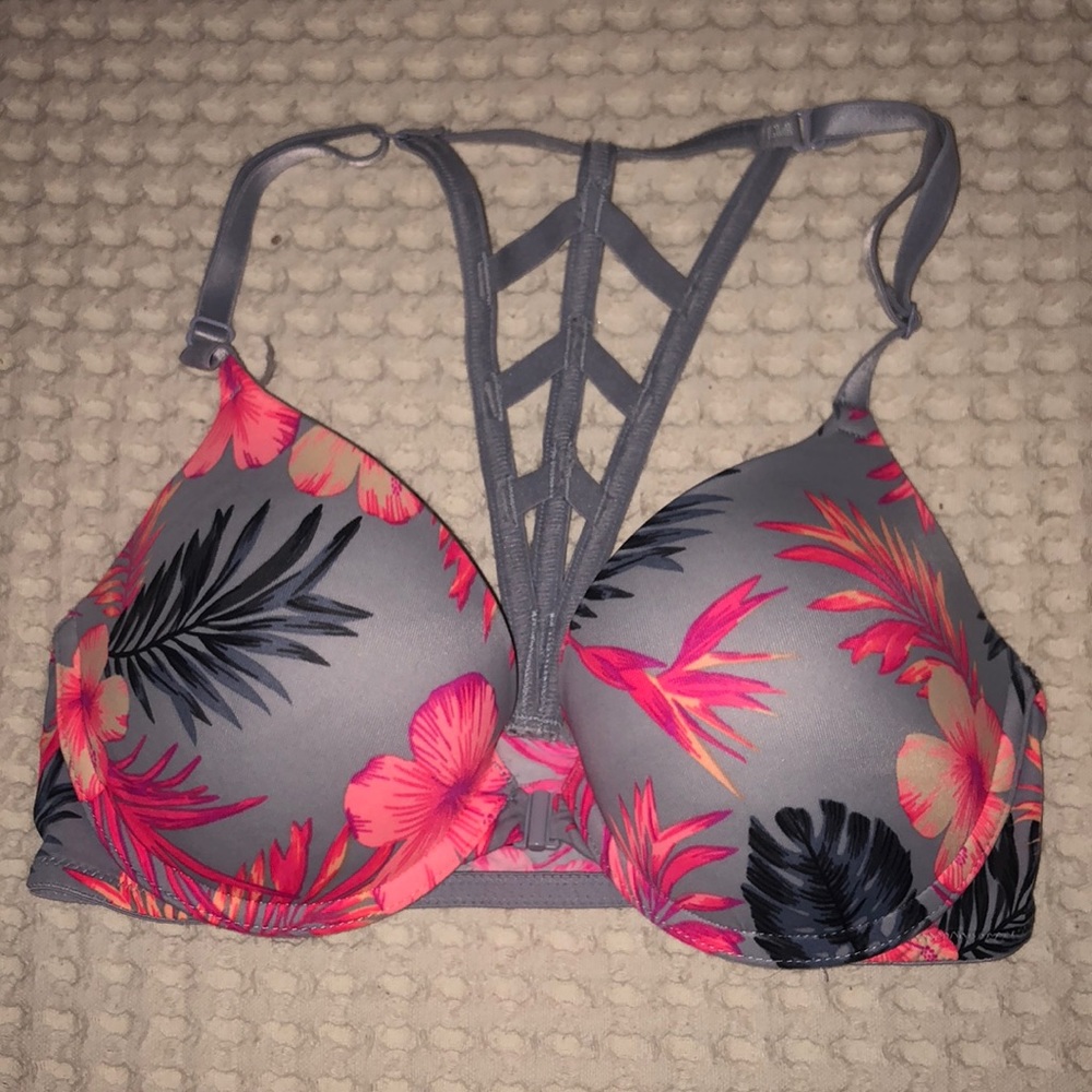 Victoria’s Secret (PINK) bra